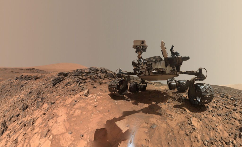 Curiosity rover selfie at the Buckskin drill hole